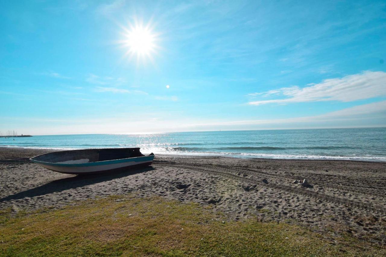 Letmalaga Cremades Beach 外观 照片
